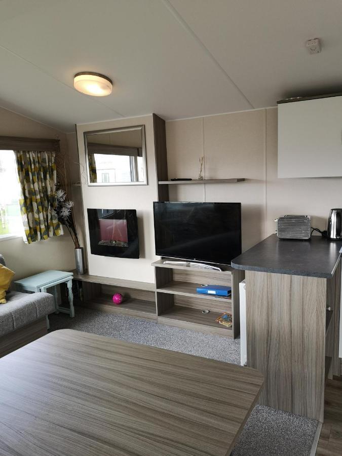 Lakeland Leisure Park Hotell Flookburgh Exteriör bild