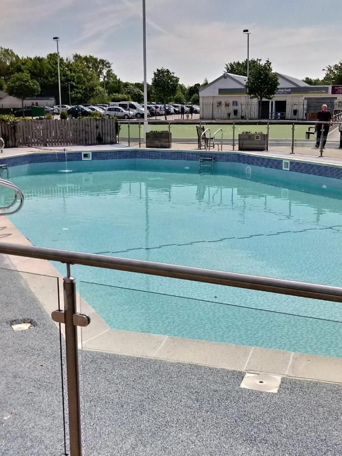 Lakeland Leisure Park Hotell Flookburgh Exteriör bild